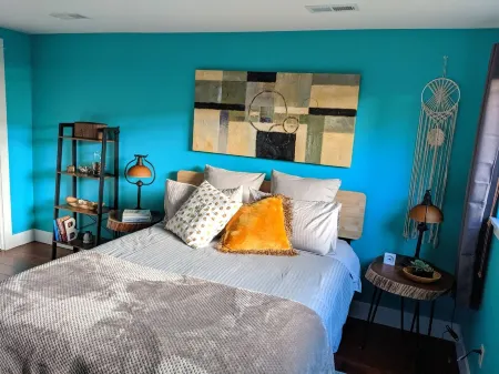 Spacious Comfortable and Cozy Home away from Home Отели в г. Боулдер