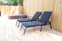 Quiet Cottage - Hot Tub and Creek mins from City Hotels in West Lampeter Township