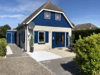 Family Holiday Home Near the Beach, Child-Friendly Hotels in 