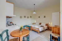 Makrigialos: High standard property, studio flat by the sea