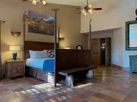 Spacious, Unique, Clean, Relaxing with pool/spa Hotels near Verizon