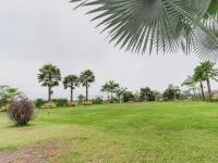 Suite w/ Kitchenette and Living Room Hotels in Pedernales