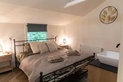 Luxe 6 Persoons Vakantiehuis Gelegen in Drenthe Tussen Emmen en Exloo Отели рядом с достопримечательностью «D36»