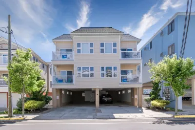 Small Dogs Allowed- Beach Block: Rooftop Deck & Private Balcony.  Voted Top 10 Hotels near Hereford Inlet Lighthouse