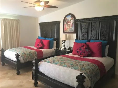 BOOK EARLY!  Luxury Three Bedroom Private Residence at FIVE STAR RESORT!