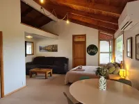 Ai's Rural Retreat 2 Hotels in Motueka
