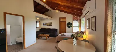 Ai's Rural Retreat 2 Hotels in 