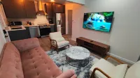 Beautiful Contemporary Home in Pinole Hills