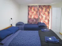 Macrocapa Heights farm Hotels in 