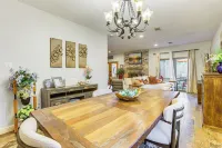 Dog-Friendly Cypress Vacation Rental w/ Lanai! Hotels in Cypress