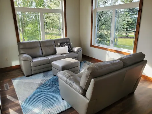 Quiet cul-de-sac home with golf course views Hotels in Moorhead