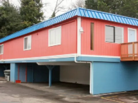 Heidi's Inn Hotels in Pacific County