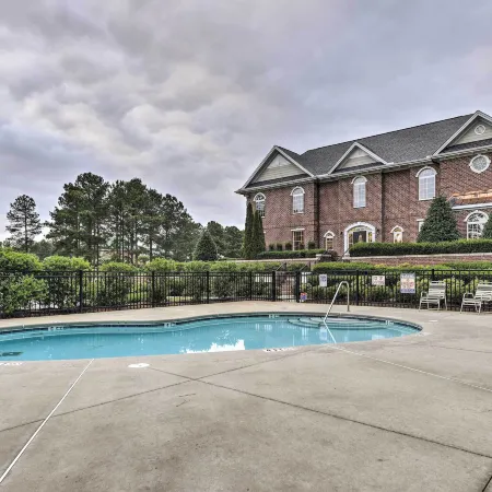 Anderson Golf Club Condo w/ Community Amenities!
