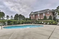 Anderson Golf Club Condo w/ Community Amenities! - parking