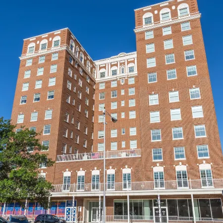 Pioneer Pocket Hotel
