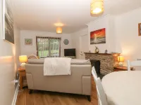 Bedfelltan Hotels in Llangelynin