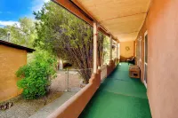 Great for Groups! Cordova Home Near Hiking - โฮมสเตย์