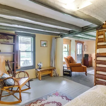 Ozark Crossroads: Historic Calico Rock Cabin