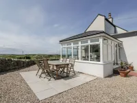 Ailsa Shores Hotels in Girvan