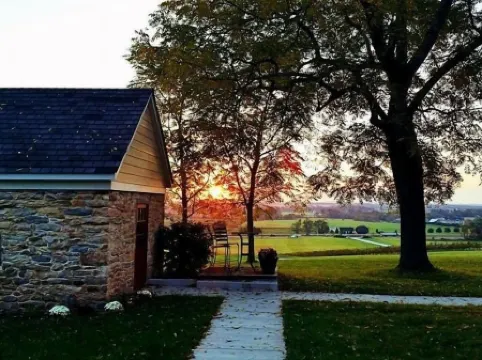 Inn at Springfield Manor