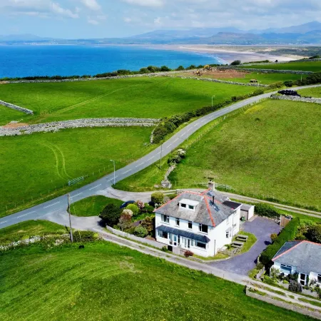Glynmor