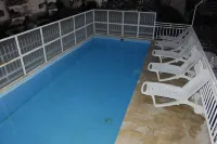 Ozgun Apart Hotel - Rooftop Pools