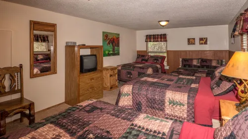 Canyon Cabins Hotels in Ruidoso
