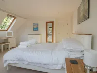 Stores & Supplies Hotels in Bodmin