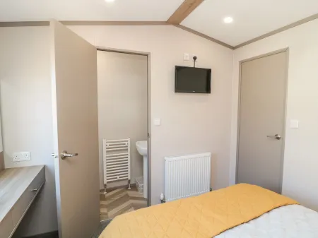 Olives Place Отели в г. Морпет