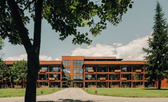 Lopota Lake Resort & Spa