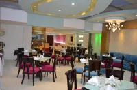 Cabecera Country Hotel - พร้อมอาหารเช้า