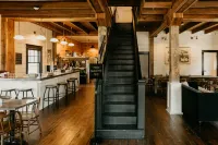 The Landing Hotel and Dining Hotels in La Grande