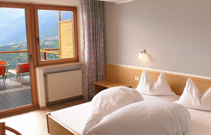 Schenna Garni Eden Bed & Breakfast