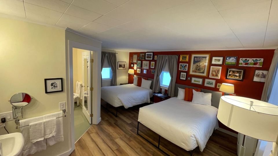 Sleep Woodstock Motel