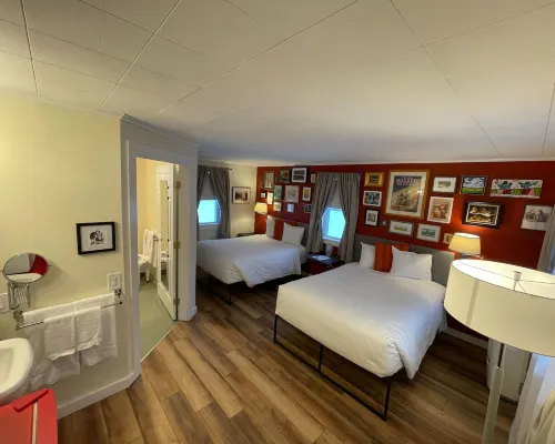 Sleep Woodstock Motel Hotels in Windsor County