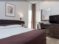 Hotel Villamadrid Hotels near Parque Norte