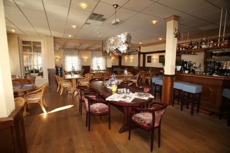 Het Wapen Van Enkhuizen Отели в г. Андейк