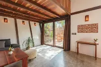 Nahouse Jungle Lodges - Homestays