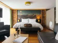 La Couronne Hotel & Spa Hotels near Triftji