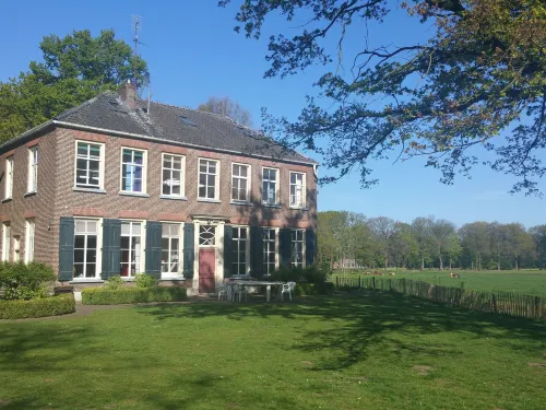 Hotel Restaurant Roerdinkhof - Homestays