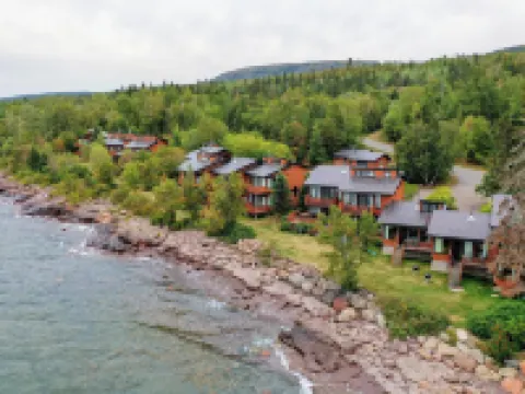 Lutsen Sea Villas Hotels in Cook County