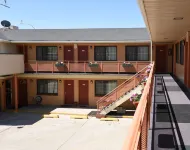 Esquire Inn فنادق في إلكو