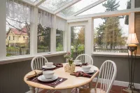 Tucker House Inn Hotels in Lopez