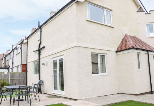 로마 코티지 내부 거실 또는 주방