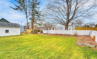 Ski, Hike & Fish: Modern Rutland Home