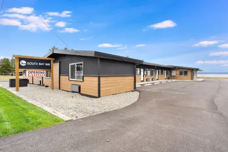 South Bay Inn Отели рядом с достопримечательностью «P. Kelly Boss Ocean Walk Landing»