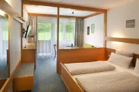 Apart-Hotel Garni Happy Kienberg Hotels in der Nähe von DMG MORI Academy - Pfronten