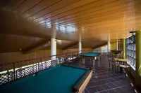 HI Almada - Pousada de Juventude Hotels in Almada