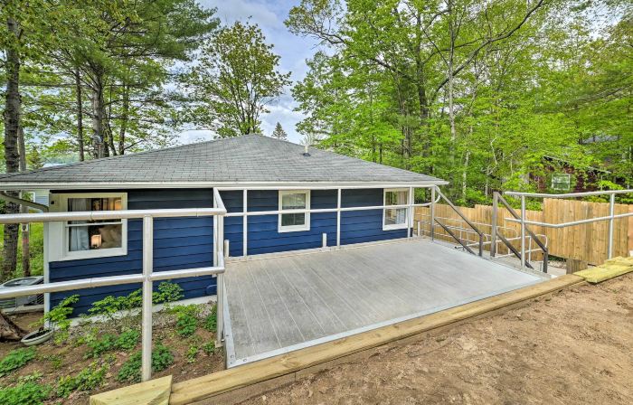 Northern Nights Beachfront Cottage in Kalkaska