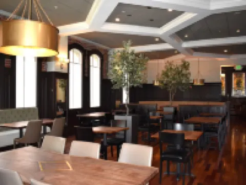 Hotel Diamond Hotels in Chico